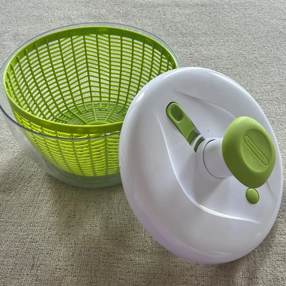 Farberware Salad Spinner Green White Clear Pump Style Large Vegetable Washer